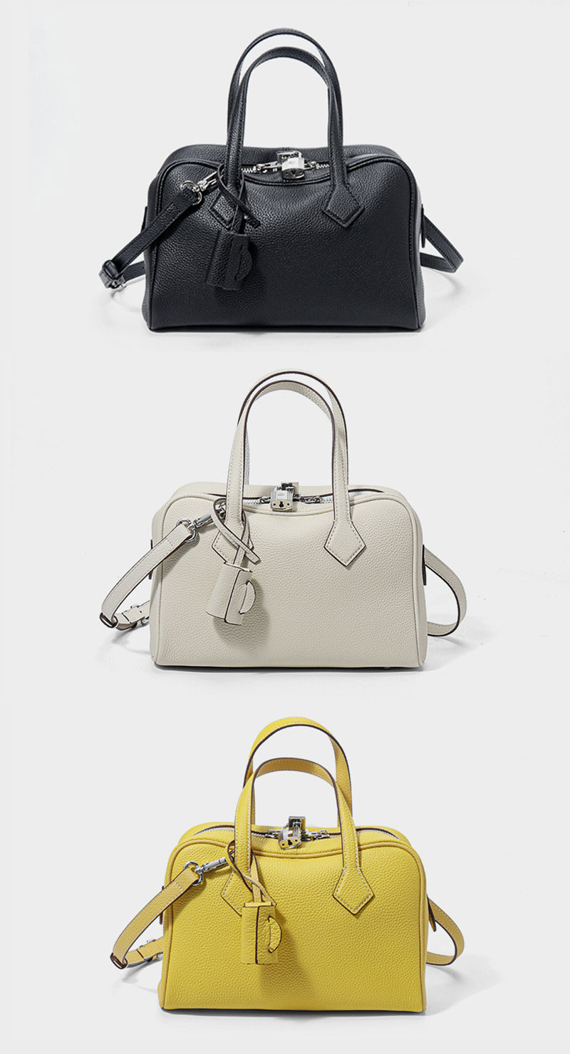 Elegant Peacock Green Leather Shoulder Bag with Adjustable Crossbody Strap